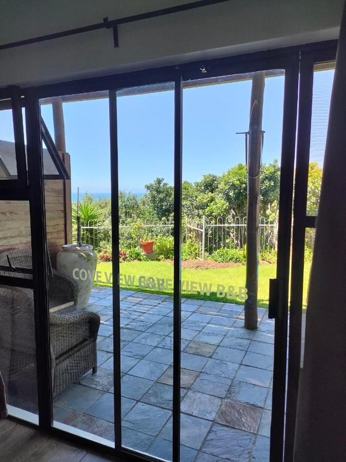 Cove View B&B East London Bagian luar foto